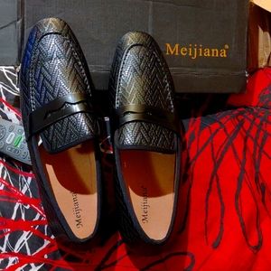 Beautiful black dress shoes size 12 men